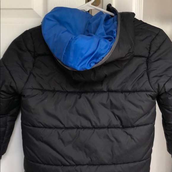 Carter's Black Puffy Coat - Picture 8 of 9